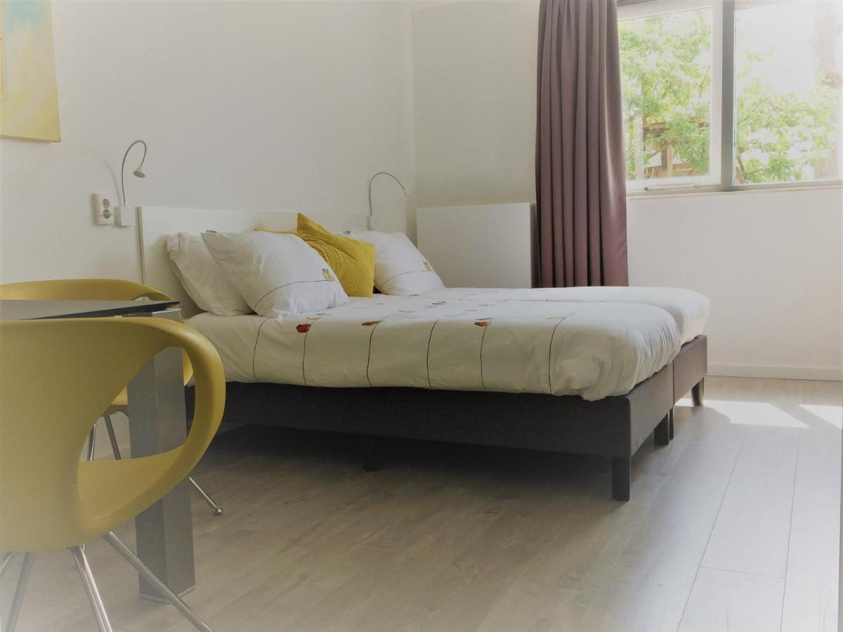 Haarlem 49 Bed & Breakfast エクステリア 写真
